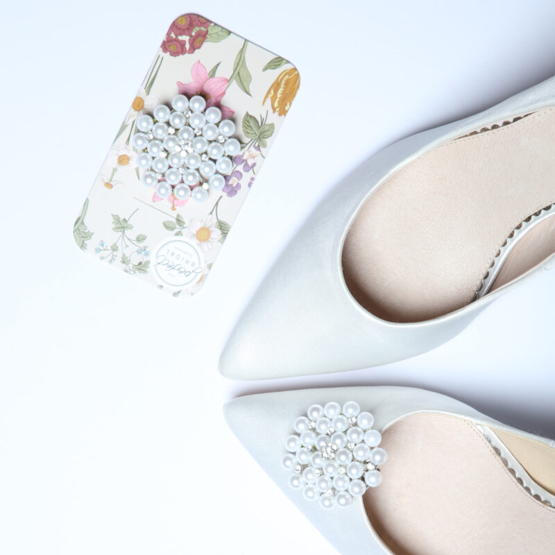 The perfect Bridal company Guava Shoe Clip-1