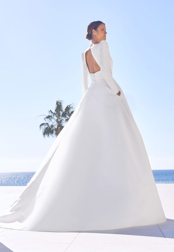 Pronovias-d11d2675