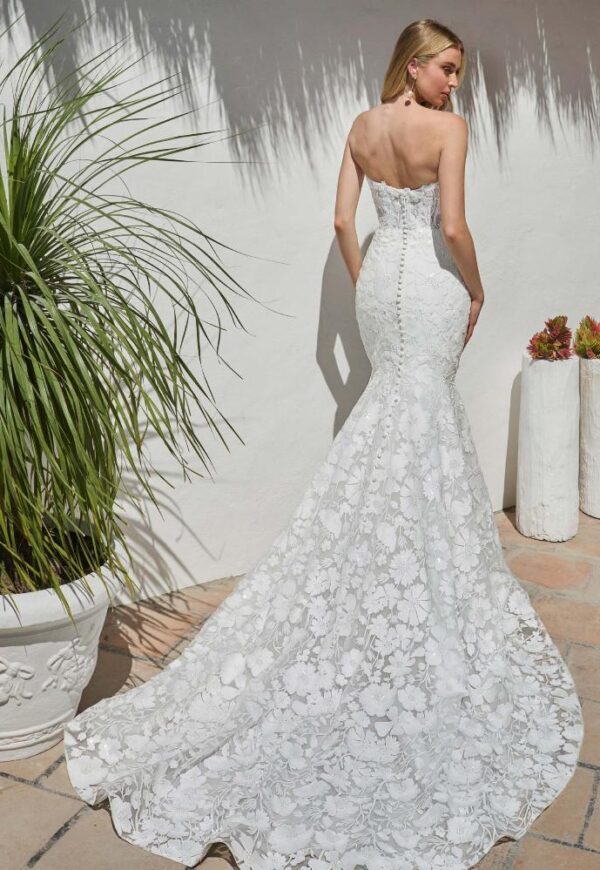 LA24254-Zilah
